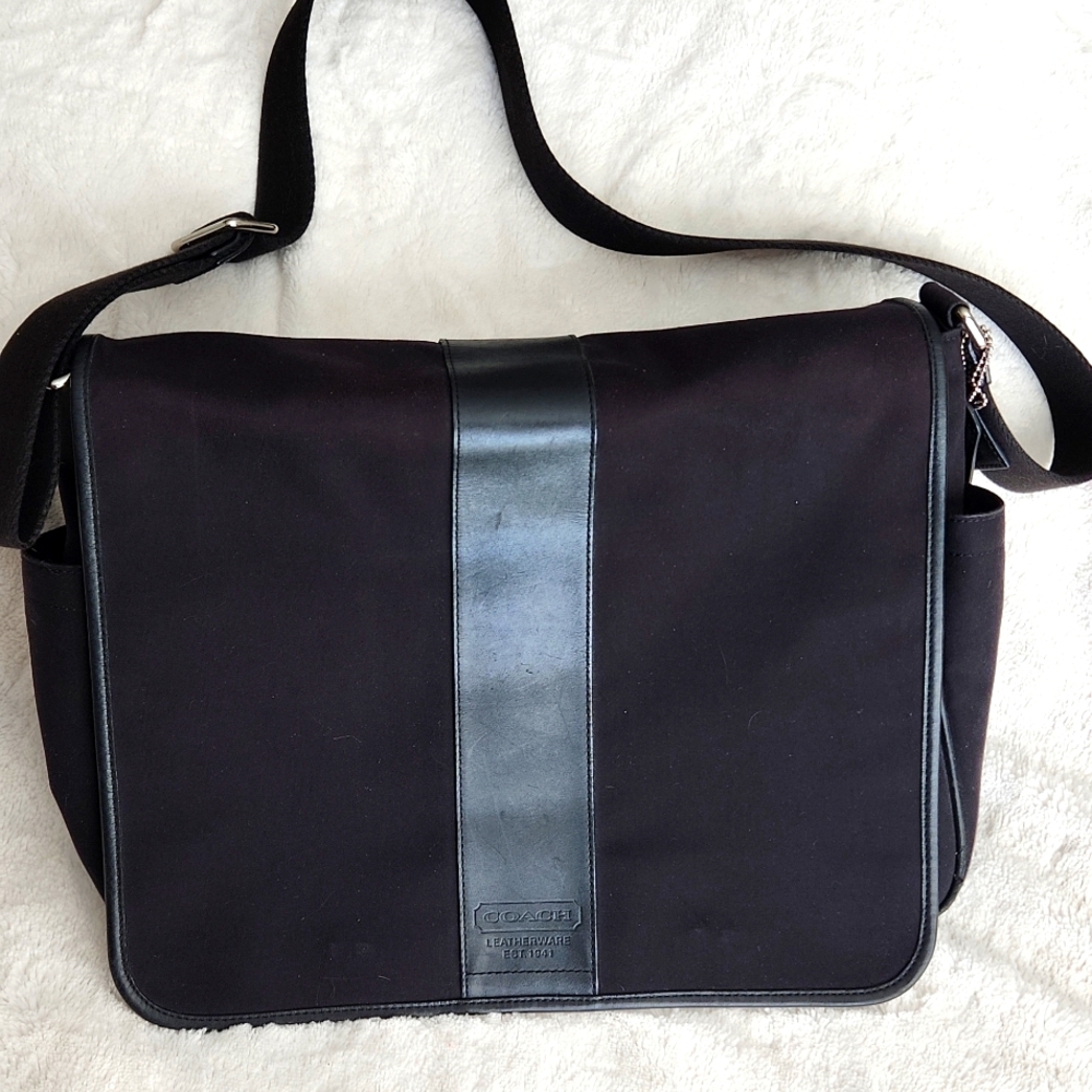Coach Portfolio Case